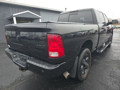 Used 2017 RAM 2500 SLT w/ Black Appearance Group image 7