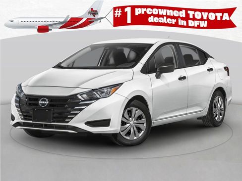 Used 2025 Nissan Versa SV FWD image 1