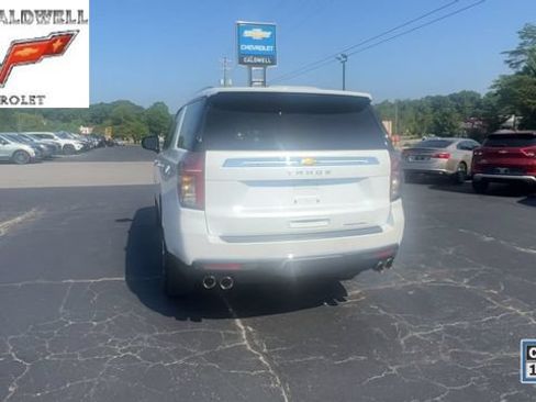 Used 2024 Chevrolet Tahoe Premier AWD/4WD image 7