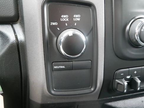 Used 2017 RAM 3500 Tradesman w/ Snow Chief Group image 22