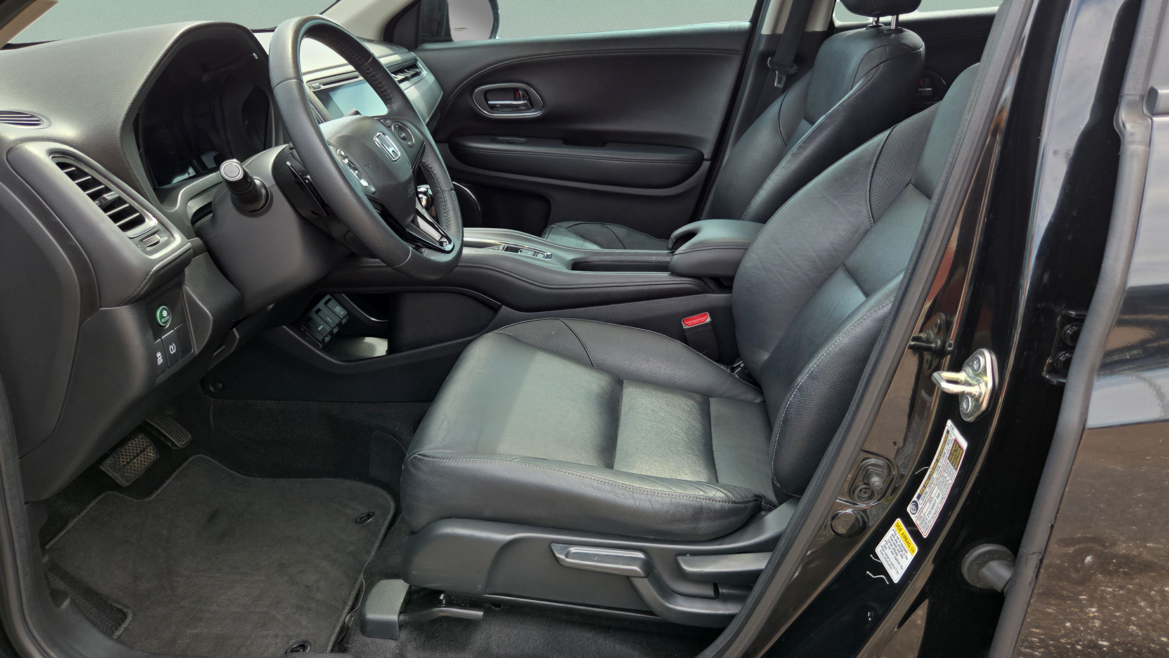 Used 2016 Honda HR-V EX-L image 9