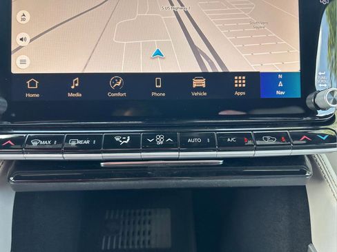 New 2026 Jeep Grand Wagoneer 2WD image 29