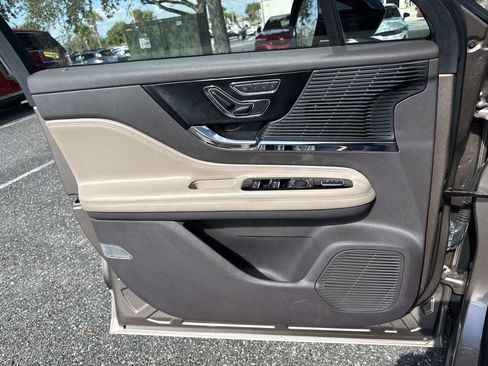 Certified 2020 Lincoln Corsair FWD image 32