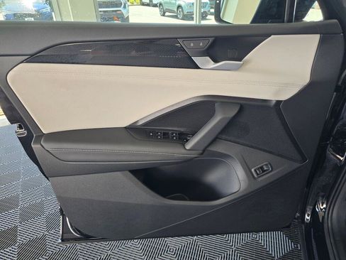 New 2026 Volkswagen Tiguan SE AWD/4WD image 33