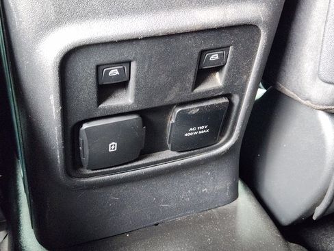Used 2024 Ford Bronco Badlands AWD/4WD image 31