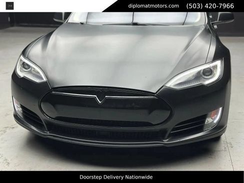 Used 2014 Tesla Model S P85 RWD image 14
