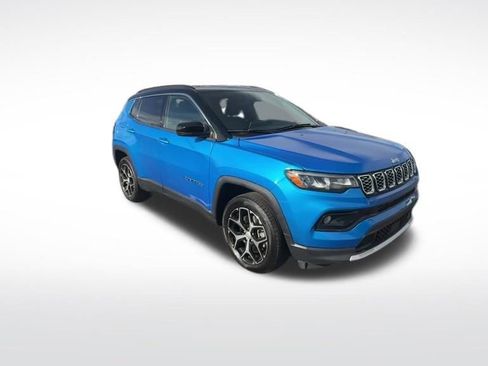 Used 2024 Jeep Compass Limited AWD/4WD image 37