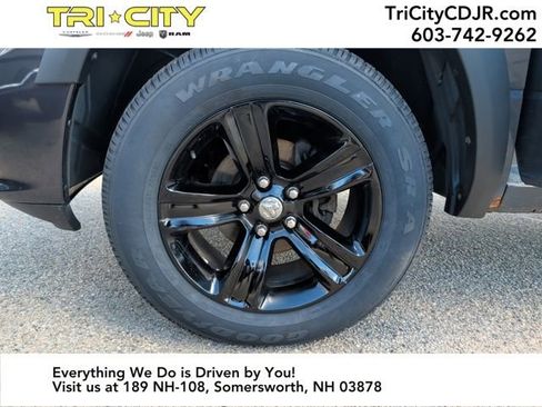 Used 2014 RAM 1500 Sport w/ Convenience Group image 28