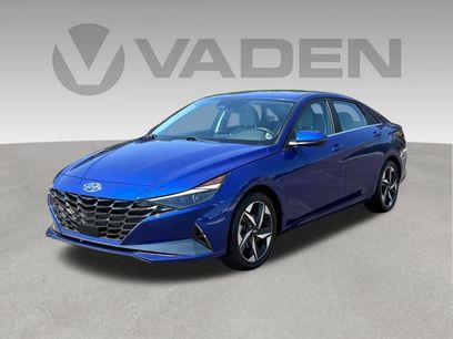 Used 2023 Hyundai Elantra Limited w/ Cargo Package