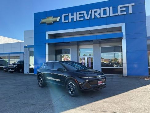 New 2026 Chevrolet Equinox EV LT image 1