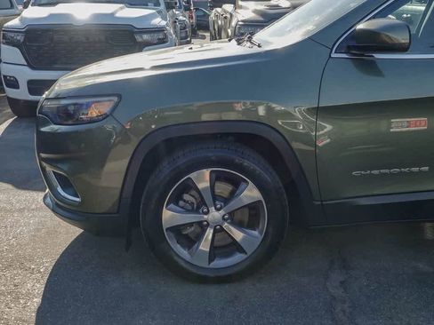 Certified 2020 Jeep Cherokee Limited image 9
