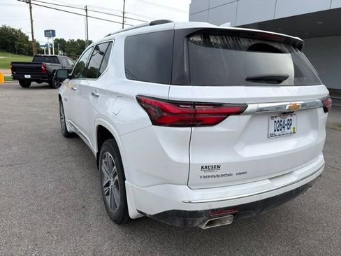 Used 2023 Chevrolet Traverse High Country w/ LPO, Floor Liner Package AWD/4WD image 26