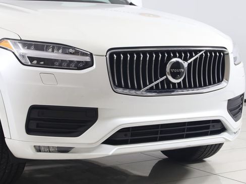 Used 2020 Volvo XC90 T6 Momentum AWD/4WD image 40