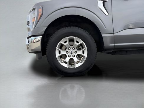 Used 2023 Ford F150 XLT image 9