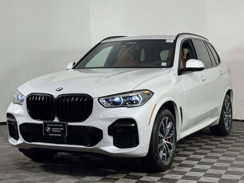 Used 2023 BMW X5 M50i w/ Executive Package image 7