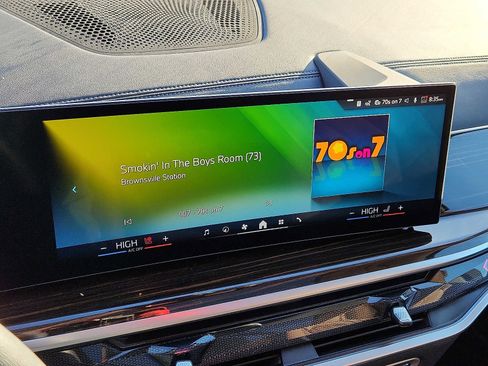 Used 2026 BMW X7 xDrive40i w/ Premium Package image 15