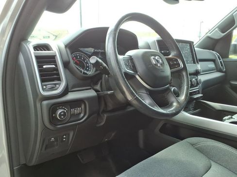 Used 2019 RAM 1500 Big Horn AWD/4WD image 14