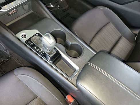 Used 2025 Nissan Altima 2.5 SV image 21