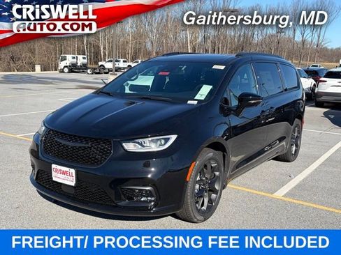 New 2026 Chrysler Pacifica Select w/ S Appearance Package FWD image 1