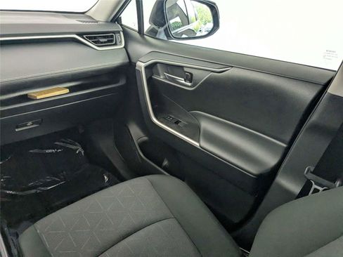 Used 2024 Toyota RAV4 AWD Hybrid image 37