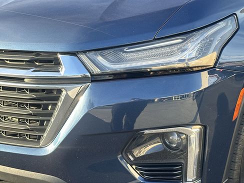 Used 2022 Chevrolet Traverse LS w/ LPO, Cargo Package image 11