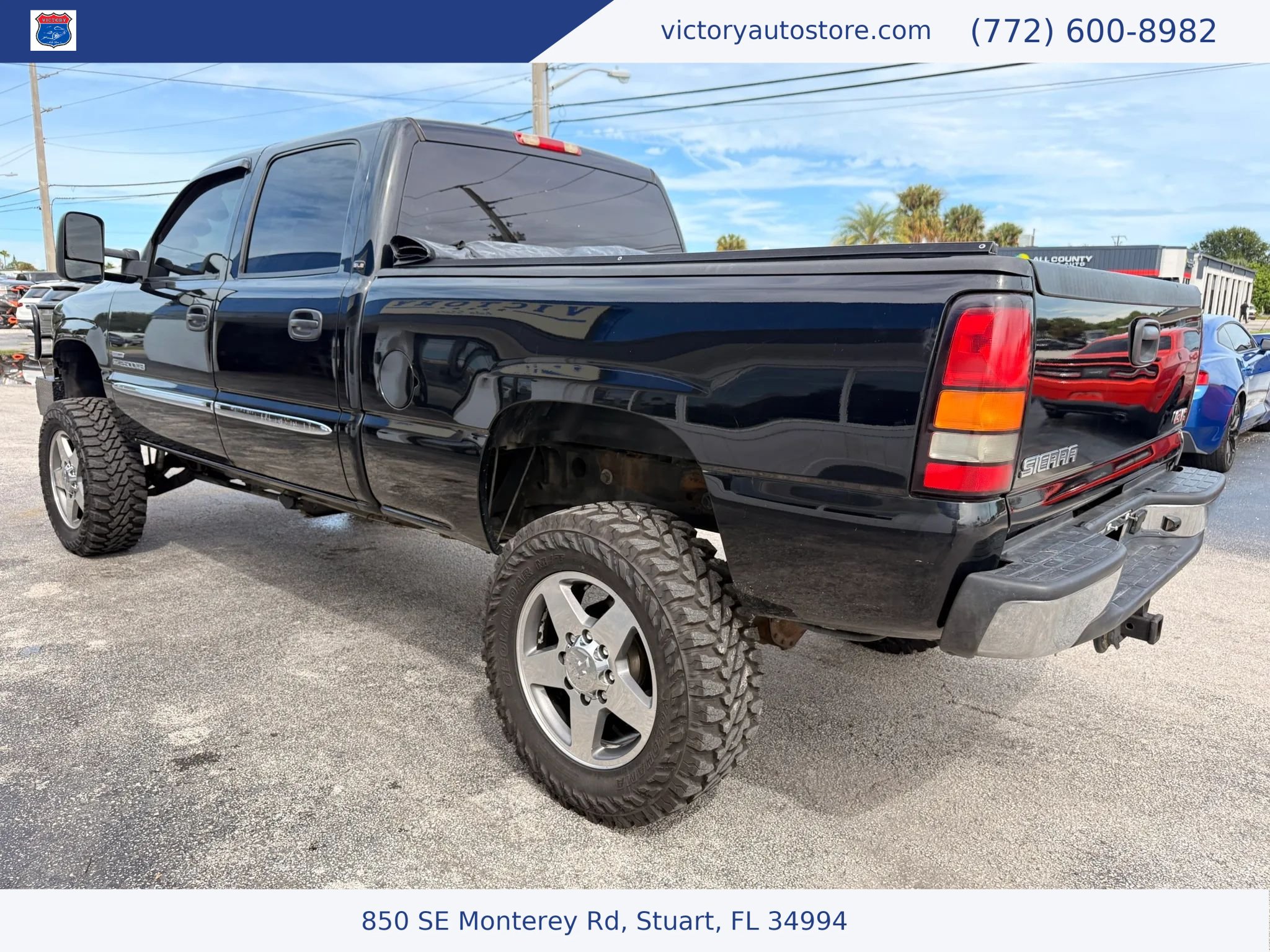 Used 2006 GMC Sierra 2500 SLE w/ Heavy-Duty Power Package AWD/4WD image 19