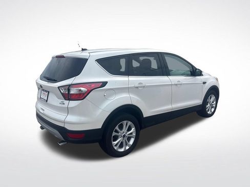 Used 2017 Ford Escape SE AWD/4WD image 7