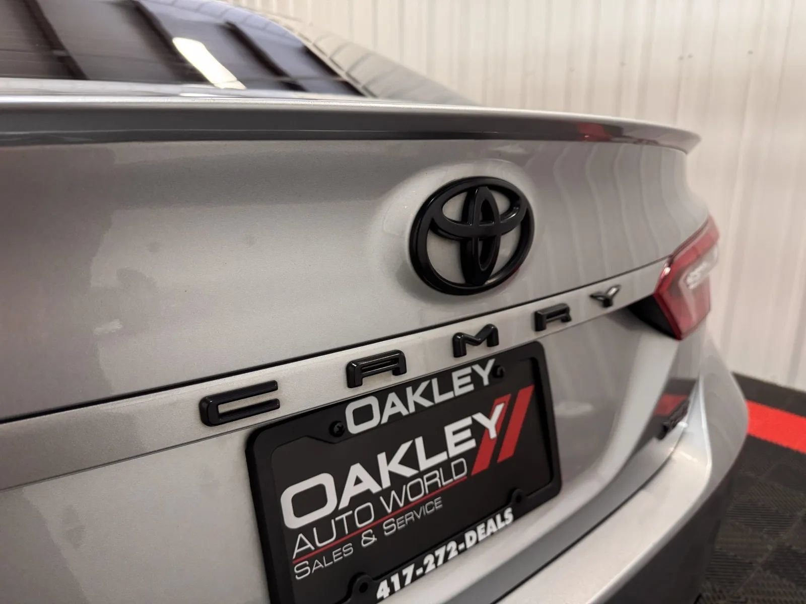Used 2022 Toyota Camry XSE FWD image 13