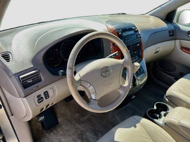 Used 2008 Toyota Sienna XLE w/ Towing Prep Pkg FWD image 28