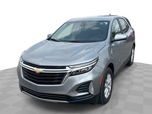 Used 2024 Chevrolet Equinox LT w/ LPO, Floor Liner Package FWD image 1