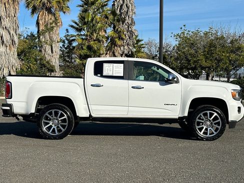 Used 2020 GMC Canyon Denali RWD image 2