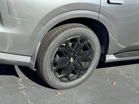 New 2026 INFINITI QX80 SPORT AWD w/ Sport Exterior Package image 4