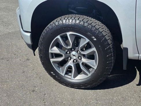 Used 2021 Chevrolet Silverado 1500 RST AWD/4WD image 6