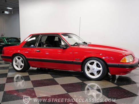 Used 1991 Ford Mustang LX image 15