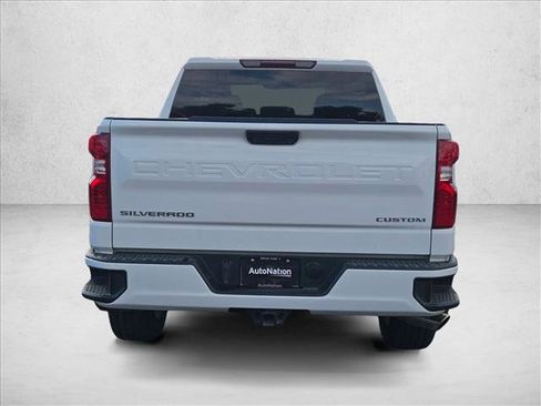 Certified 2024 Chevrolet Silverado 1500 Custom image 7