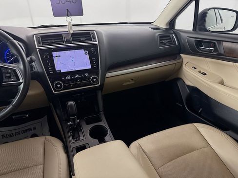 Used 2019 Subaru Outback 2.5i Limited w/ Popular Package #2 image 28