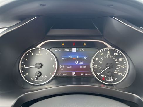 Used 2024 Nissan Murano SL image 32