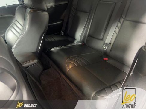 Used 2018 Dodge Challenger SRT Hellcat RWD image 14