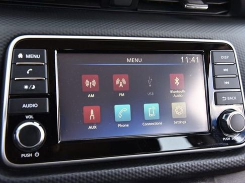 Used 2024 Nissan Kicks S FWD image 13