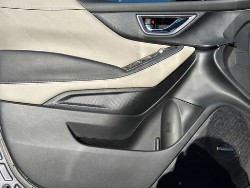 Used 2023 Subaru Forester Limited image 22