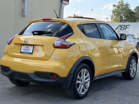 Used 2015 Nissan Juke SV w/ Cold Weather Package AWD/4WD image 8