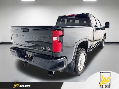 Used 2024 Chevrolet Silverado 2500 High Country w/ Max Trailering Package AWD/4WD image 9