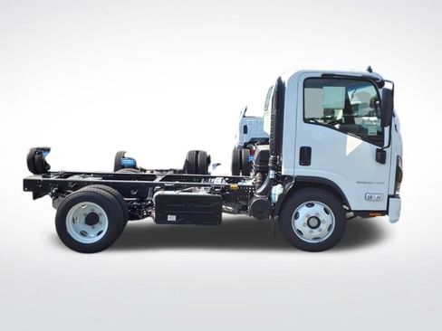 New 2025 Chevrolet Low Cab Forward 5500 XD RWD image 3