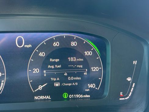 Used 2025 Honda Civic Sport Touring image 8