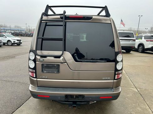 Used 2016 Land Rover LR4 HSE image 6