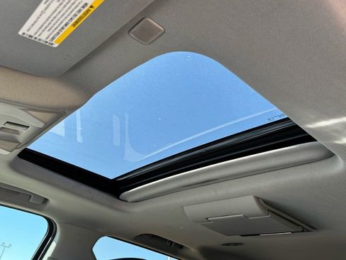 Used 2018 GMC Yukon Denali w/ Denali Ultimate Package image 9