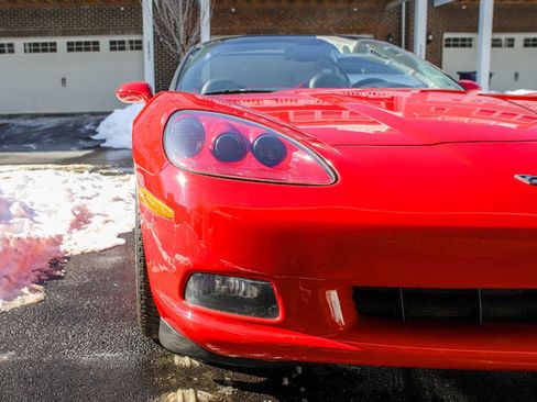 Used 2007 Chevrolet Corvette Convertible w/ Preferred Equipment Group image 53