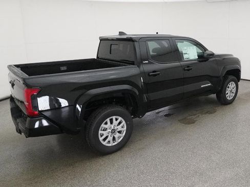 New 2025 Toyota Tacoma SR5 image 33