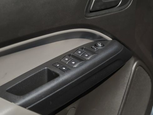 Used 2019 Chevrolet Colorado W/T w/ WT Convenience Package image 38