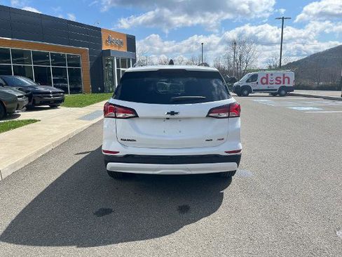 Used 2024 Chevrolet Equinox RS AWD/4WD image 4